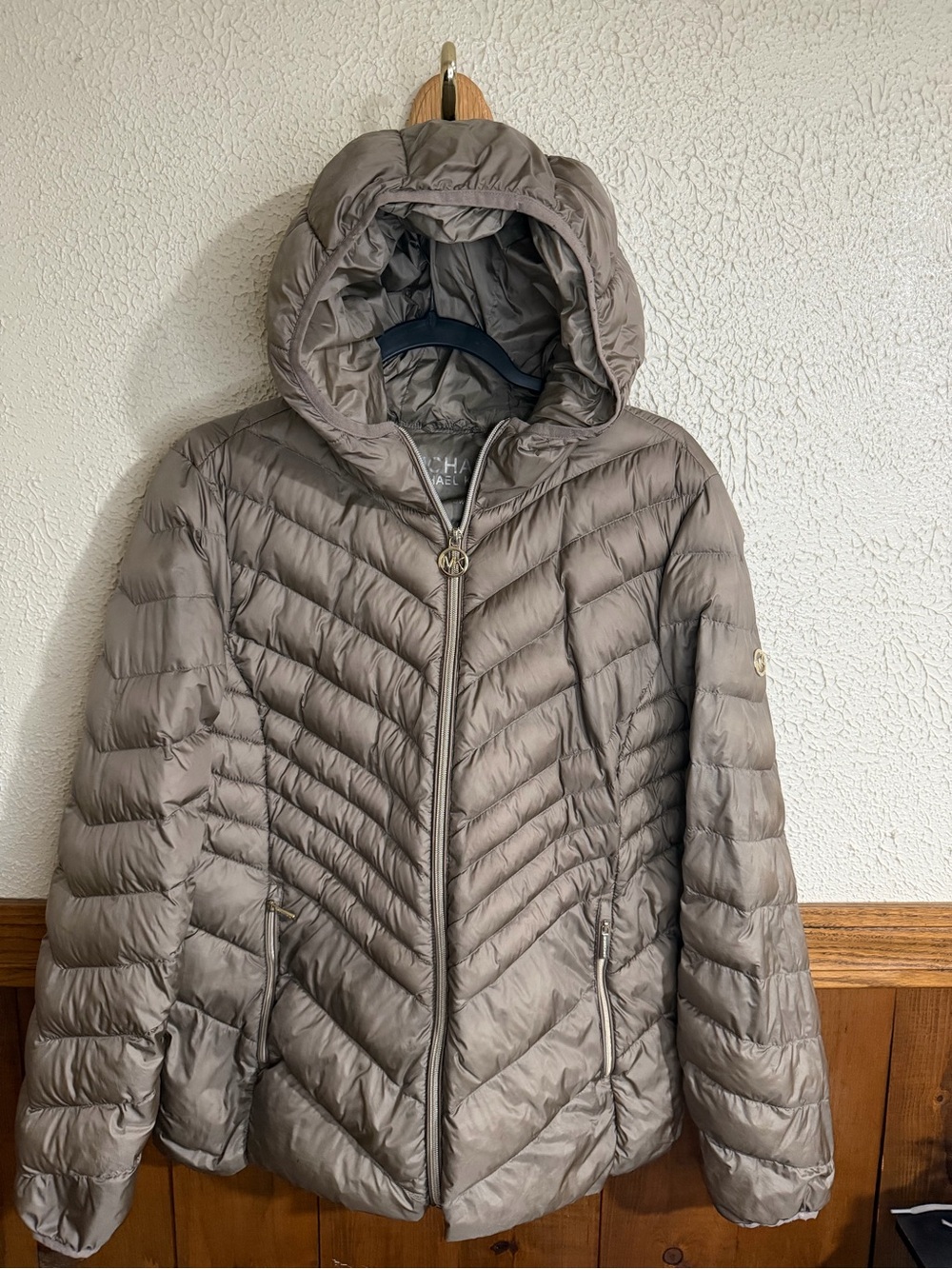 Michael Kors Light Taupe Hooded Chevron Puffer Jacket